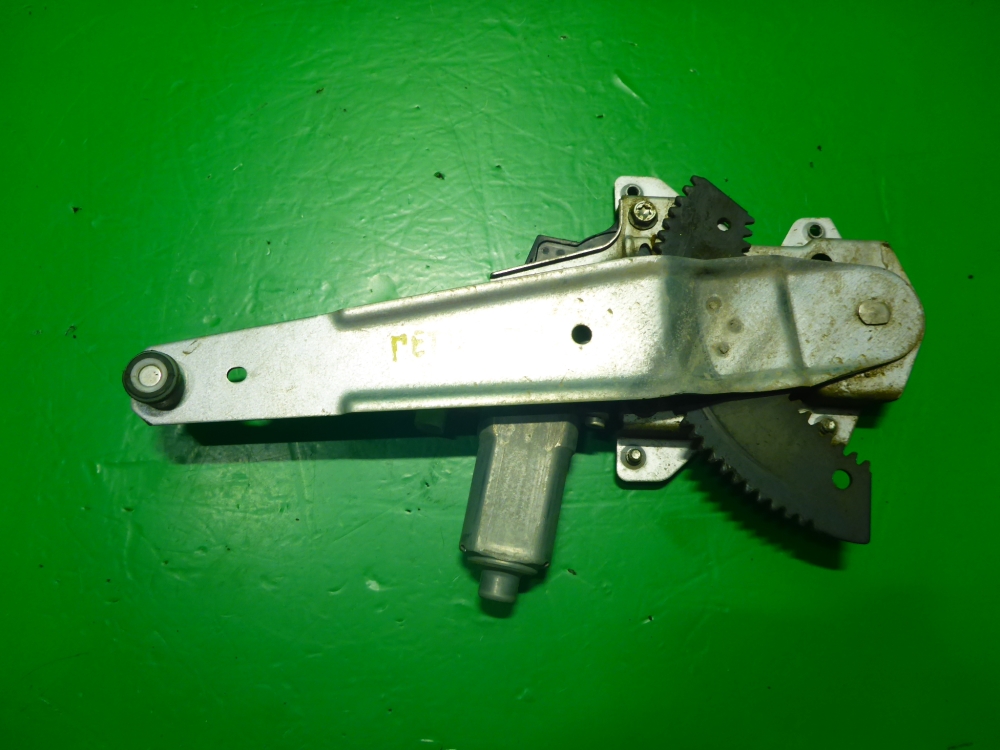 Стеклоподъемник электр. задний левый