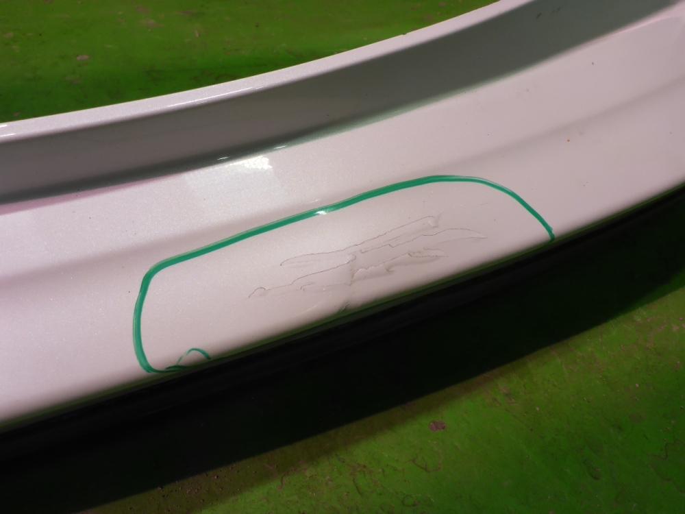 Бампер задний