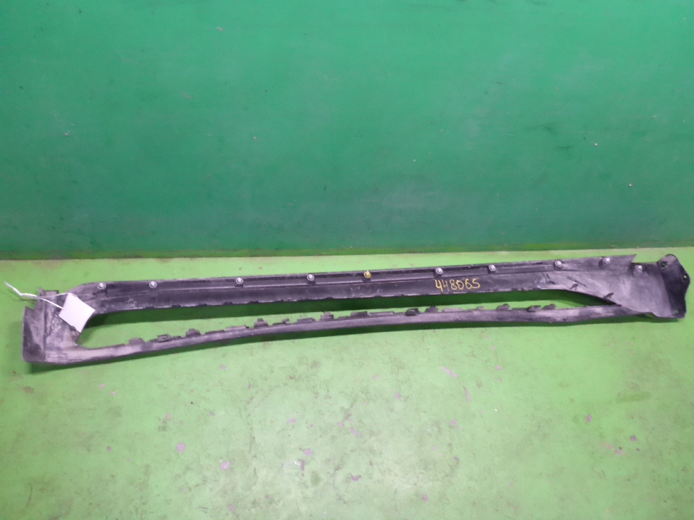 Накладка на подножку