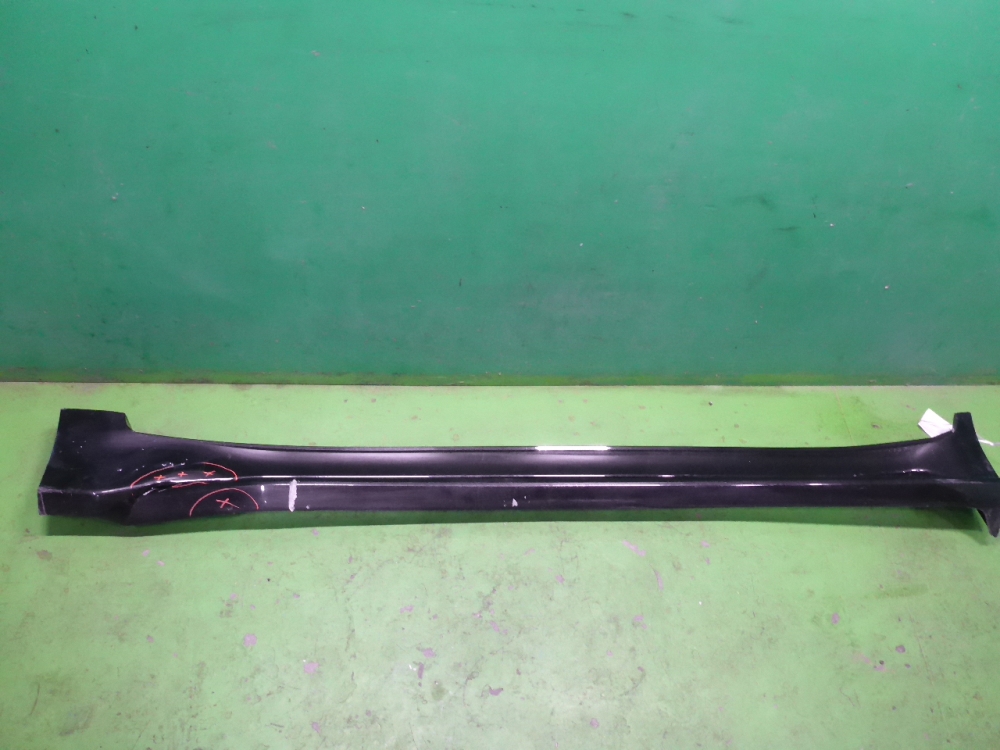 Накладка на подножку