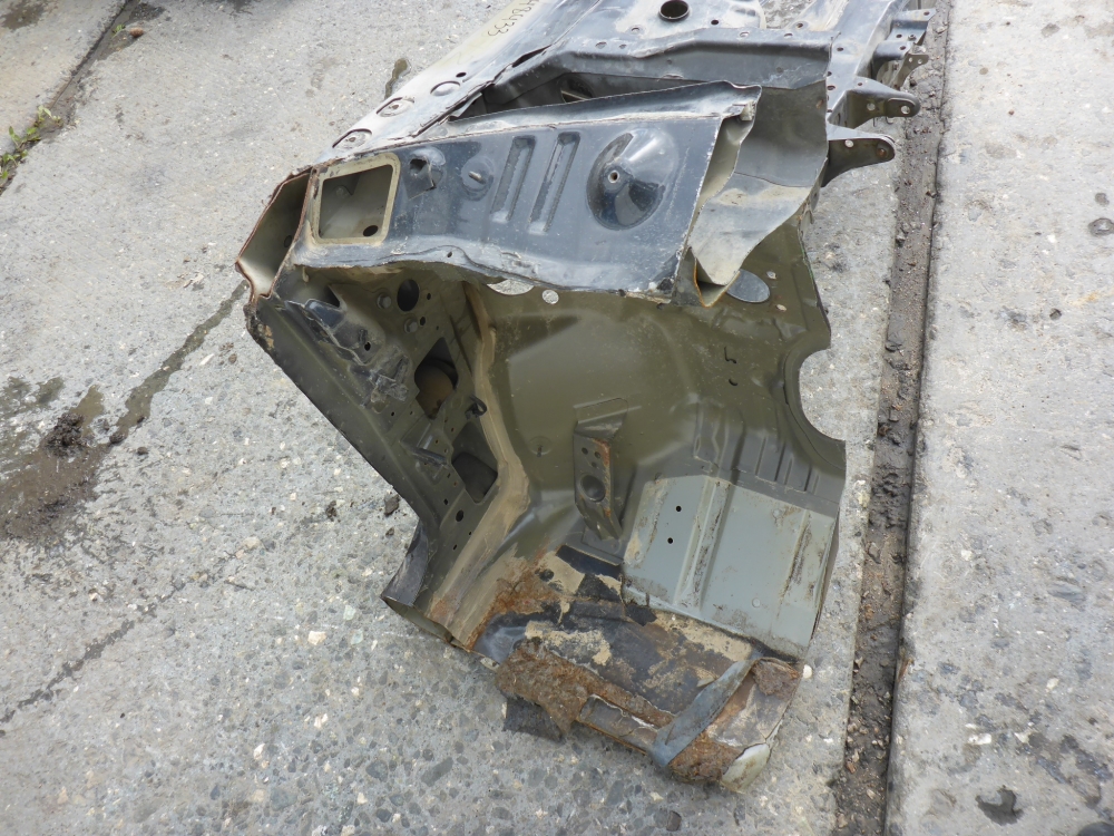 Лонжерон передний левый