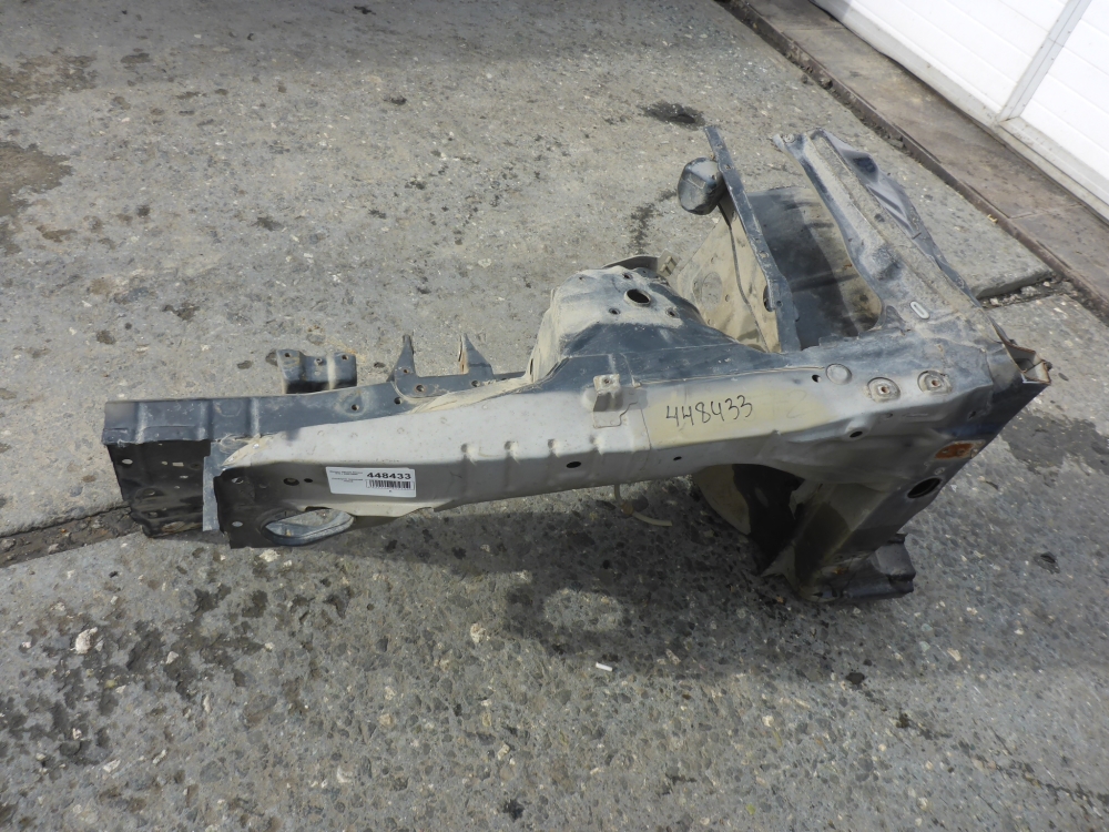 Лонжерон передний левый