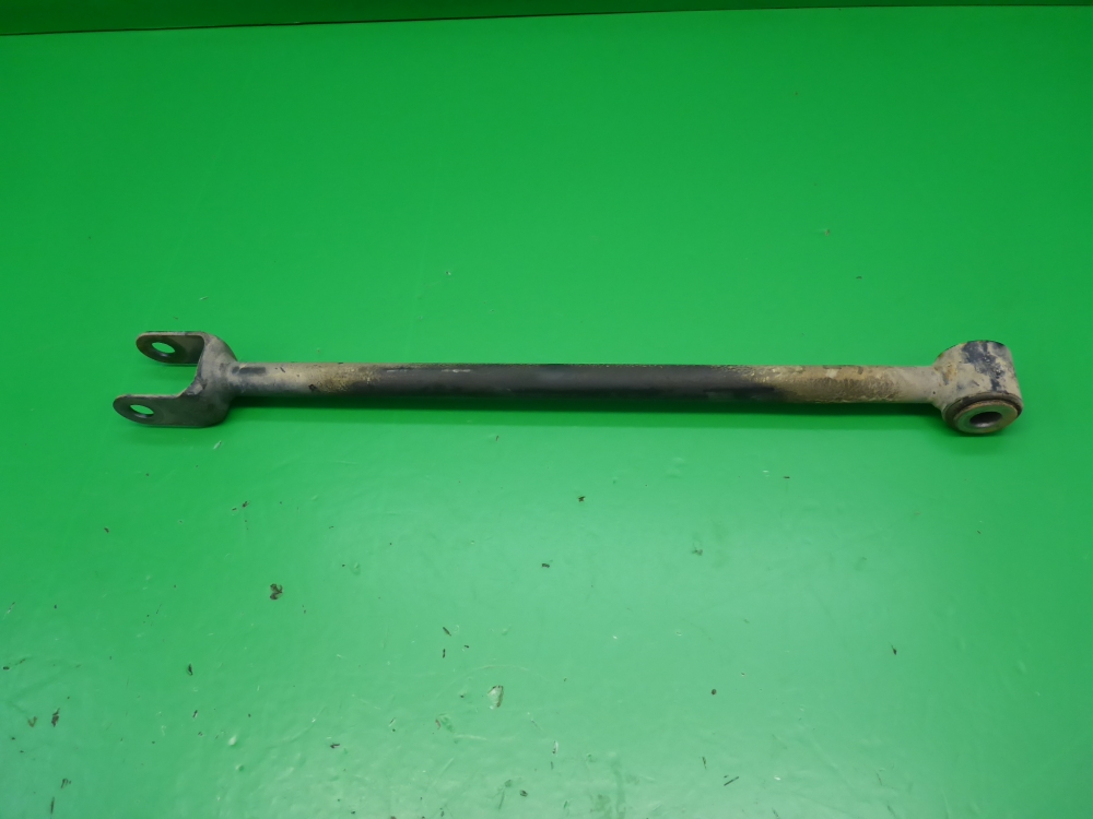 Тяга задняя поперечная