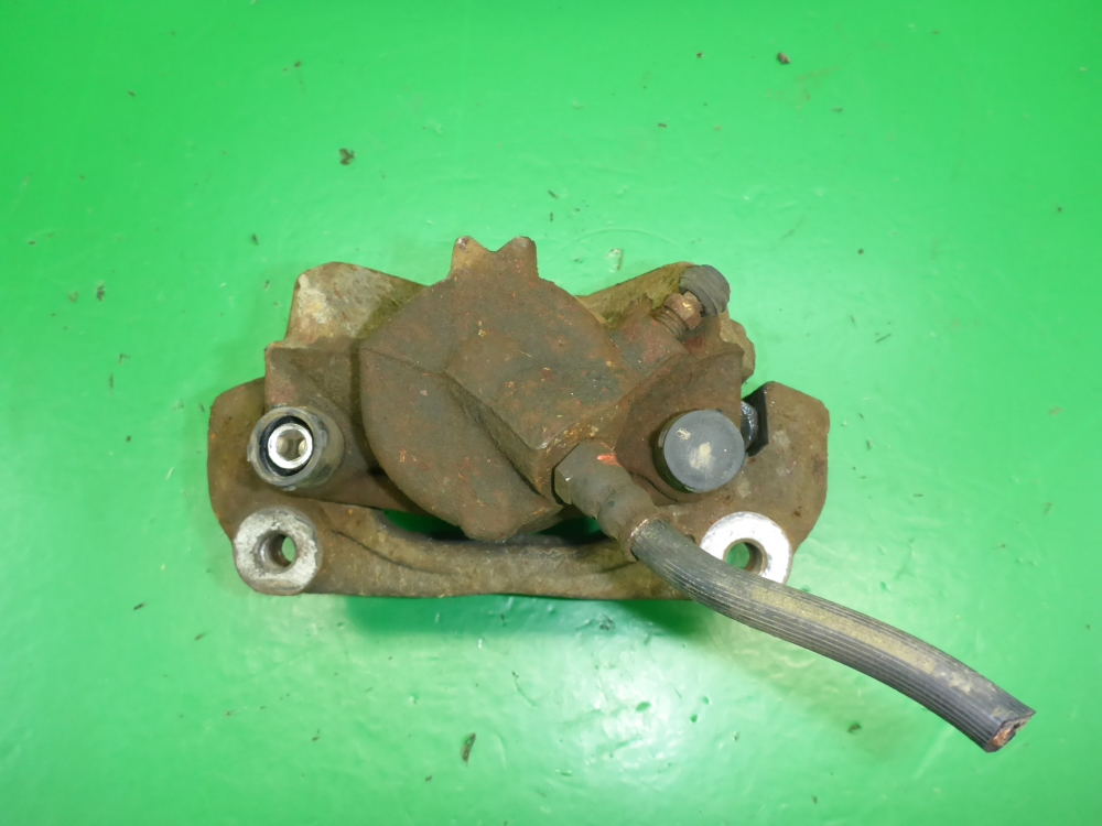 Суппорт передний правый