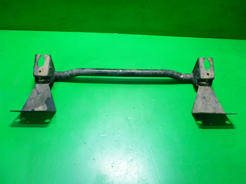 Балка подрадиаторная