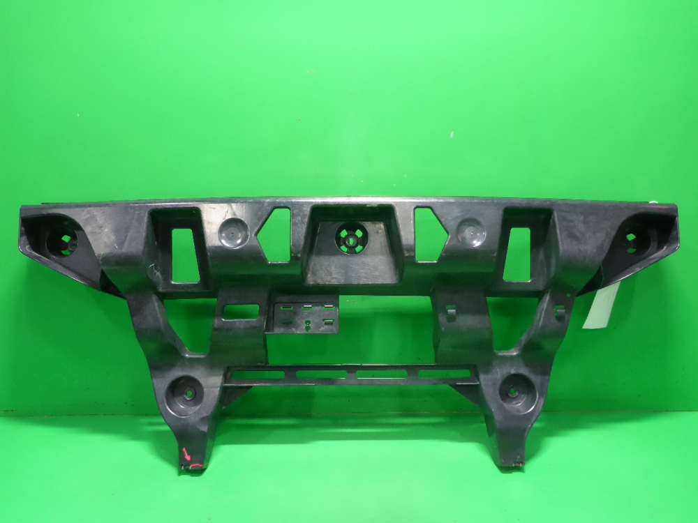 Кронштейн заднего бампера