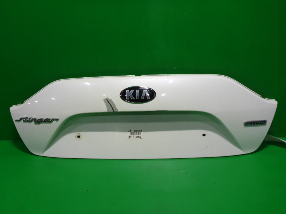 Накладка двери багажника