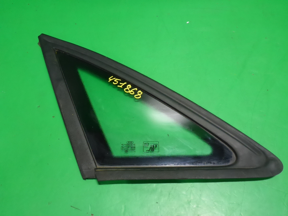 Стекло кузовное глухое левое