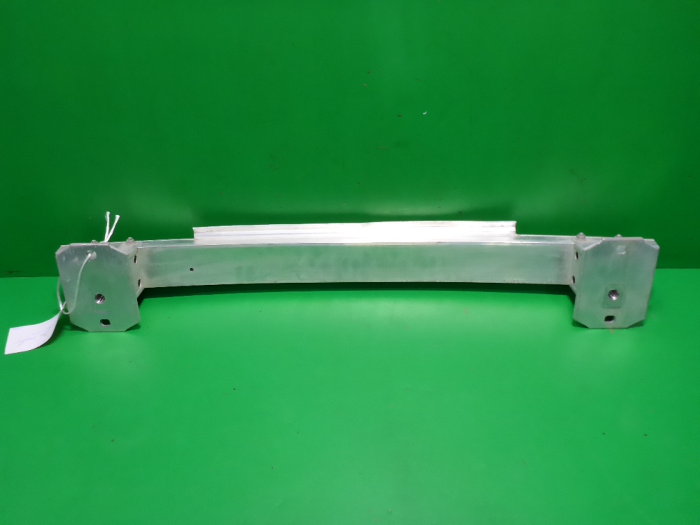 Усилитель заднего бампера