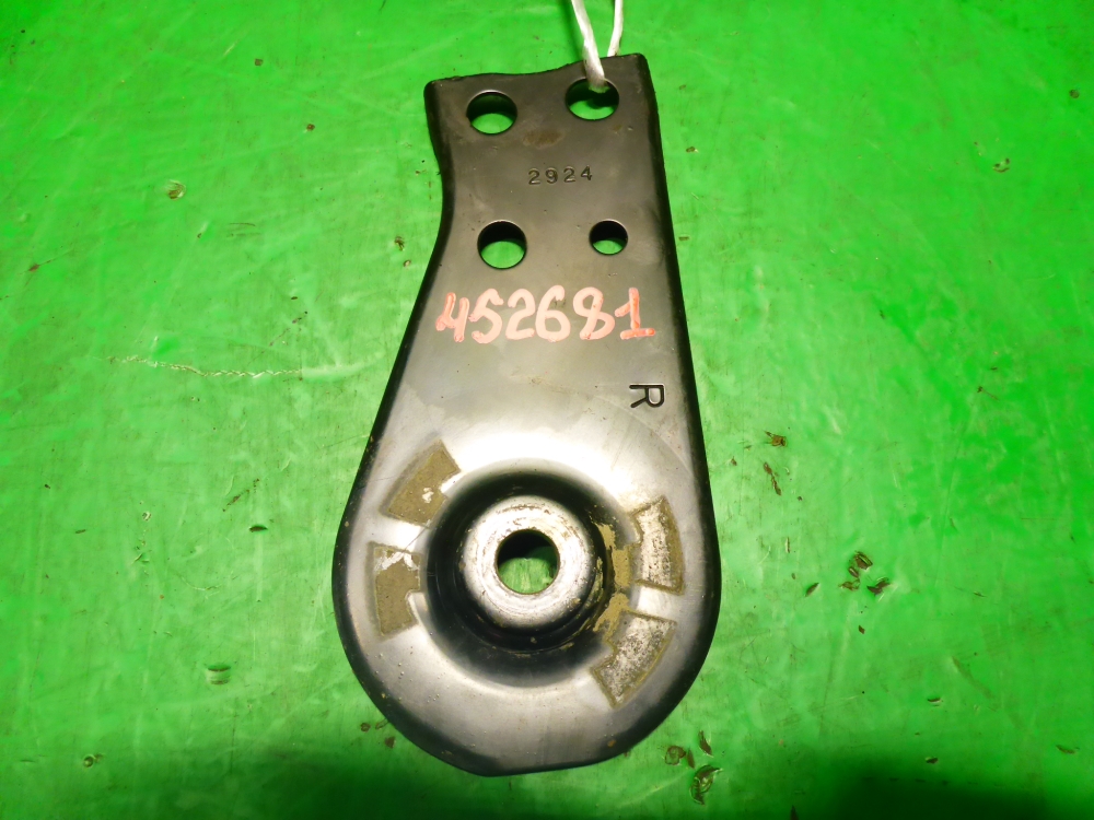 Кронштейн (сопут. товар)