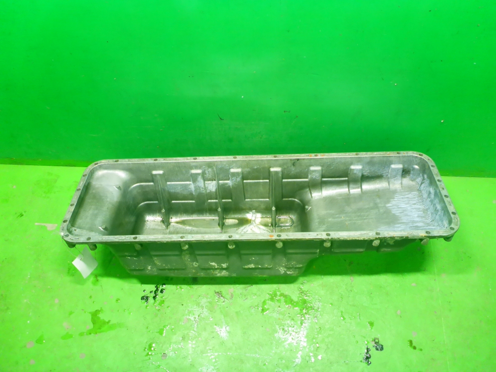 Поддон масляный двигателя (картер)