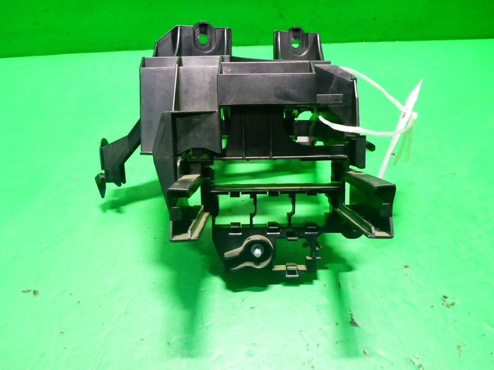 Кронштейн (сопут. товар)