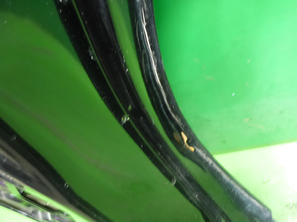 Дверь задняя правая