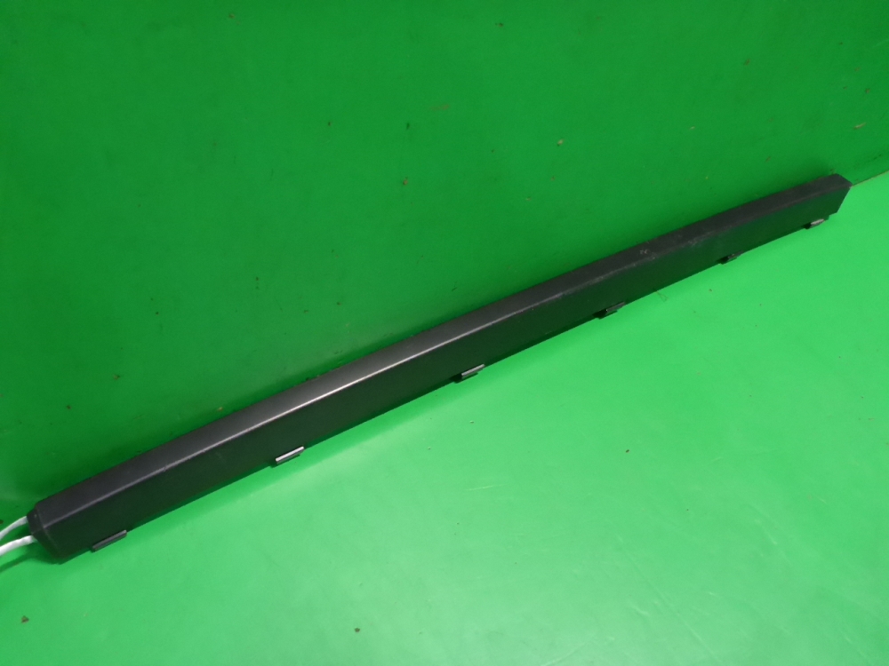 Накладка переднего бампера