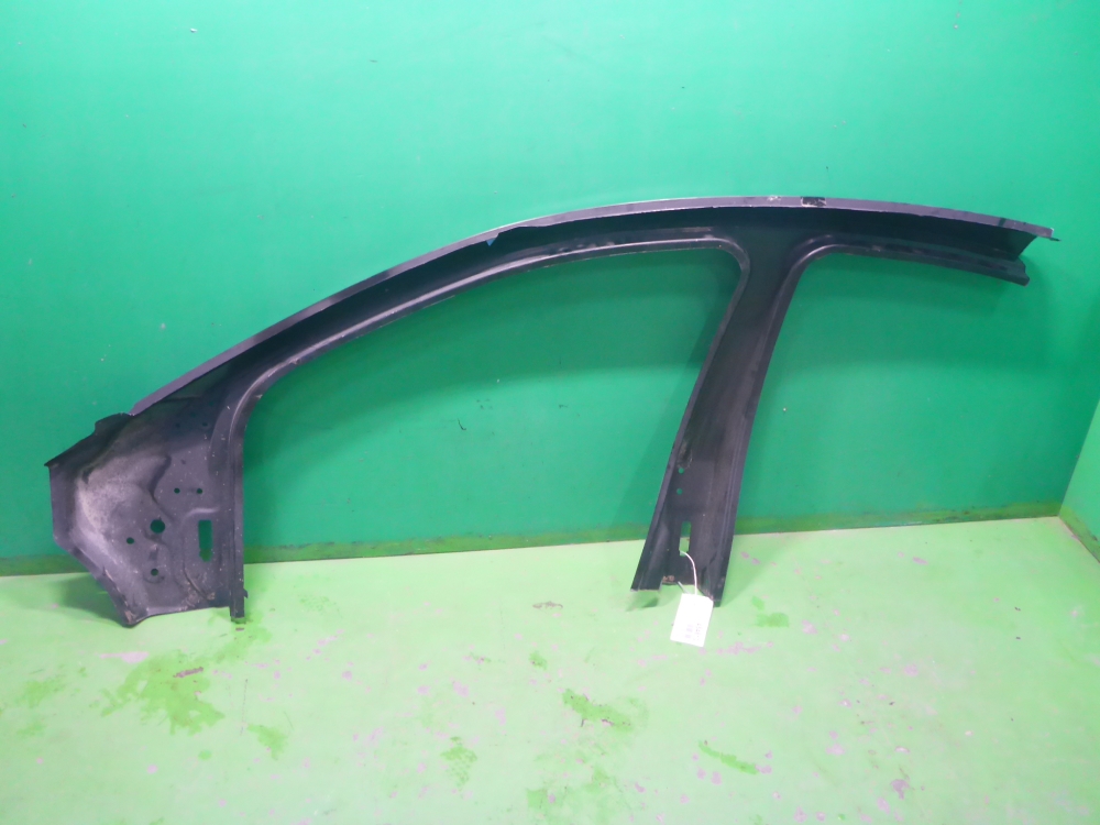 Кузовной элемент