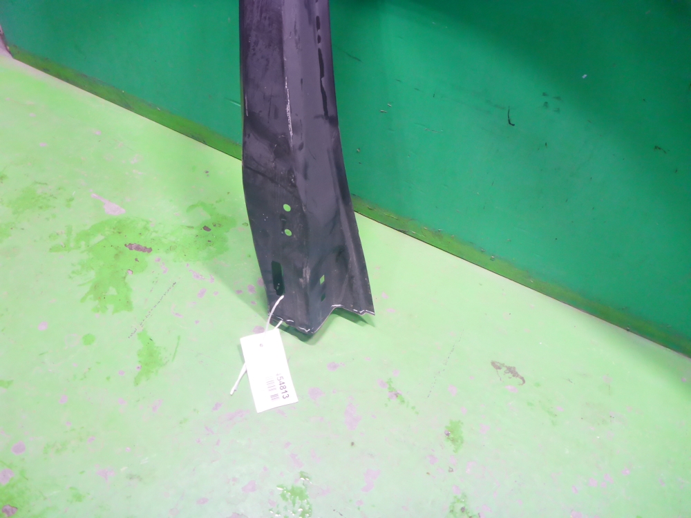 Кузовной элемент