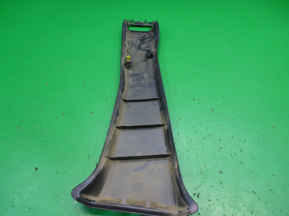 Обшивка стойки