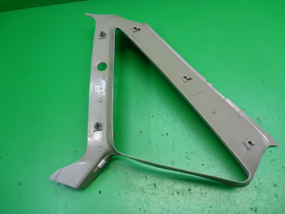 Обшивка стойки