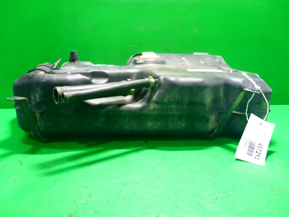 Бак топливный