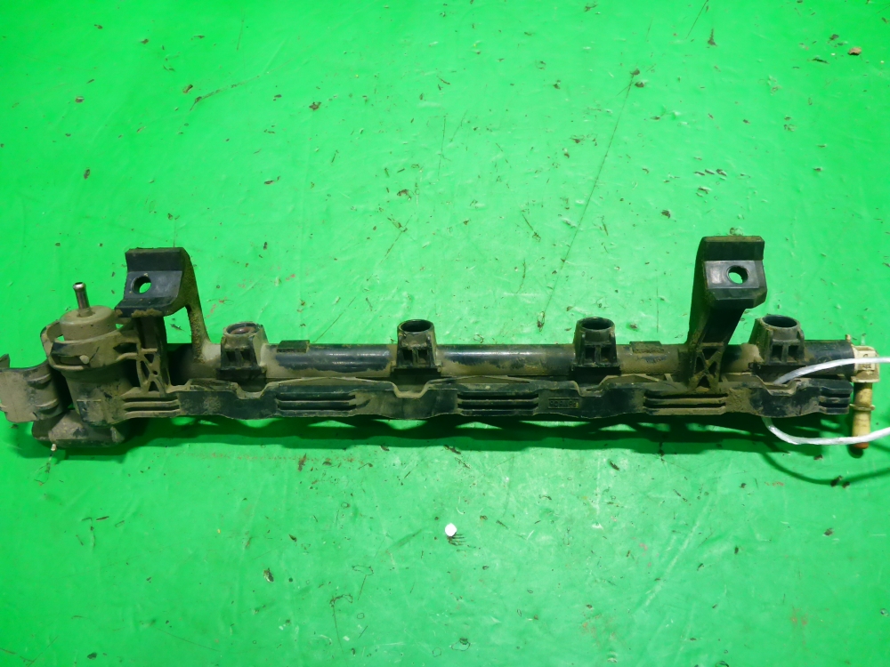 Рейка топливная (рампа)