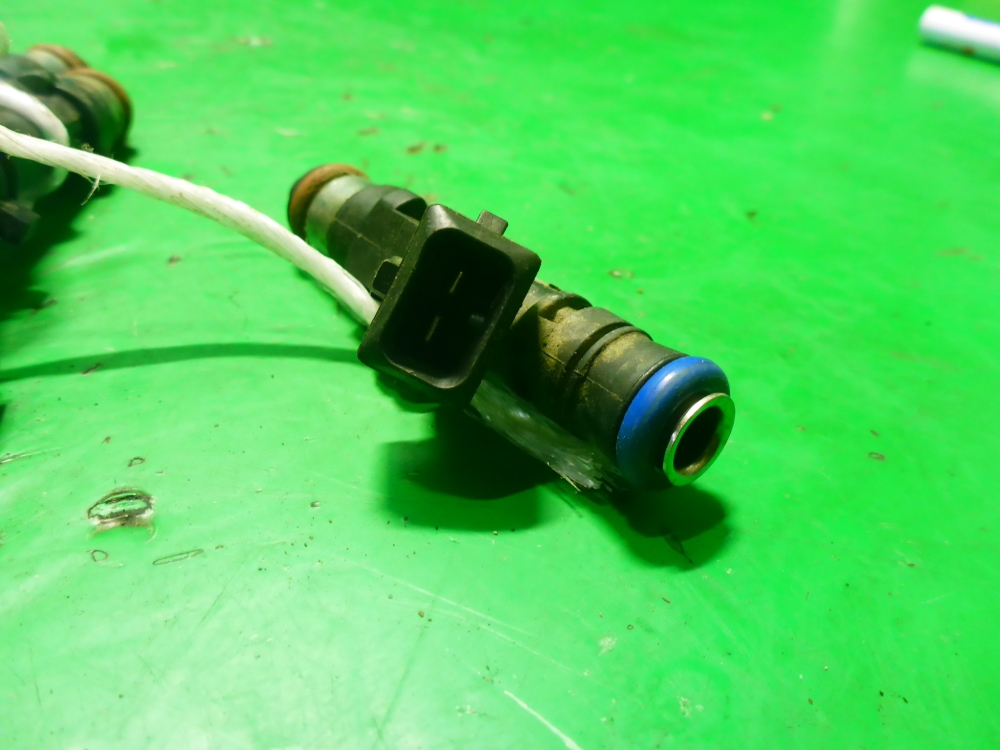 Форсунка инжекторная электрическая