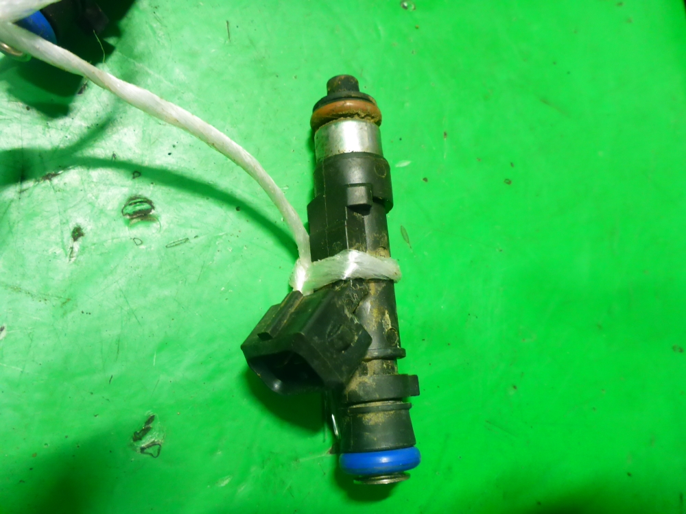 Форсунка инжекторная электрическая