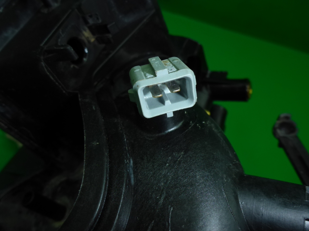 Коллектор впускной