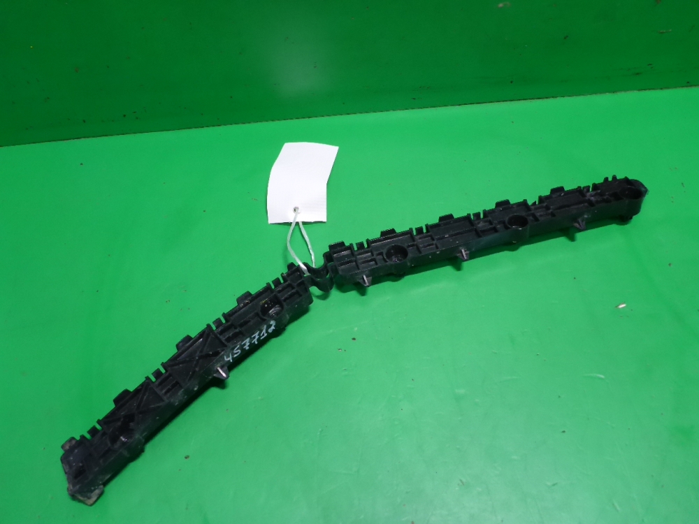 Кронштейн заднего бампера левый