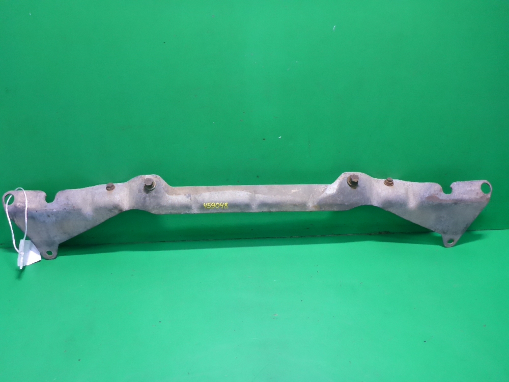 Кронштейн радиатора