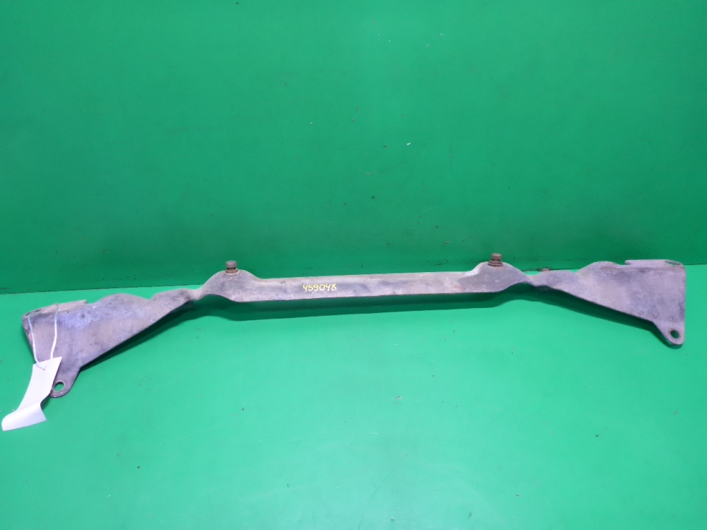 Кронштейн радиатора