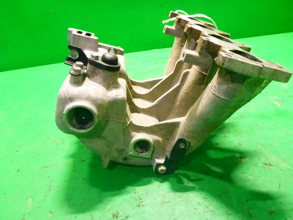 Коллектор впускной