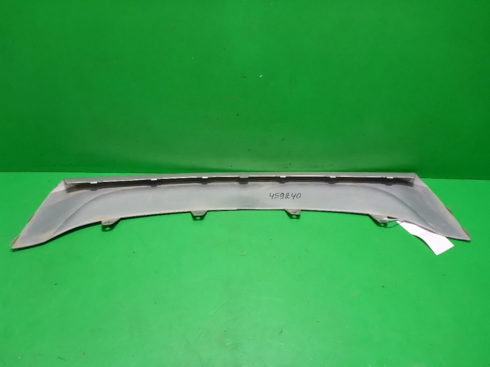 Накладка переднего бампера