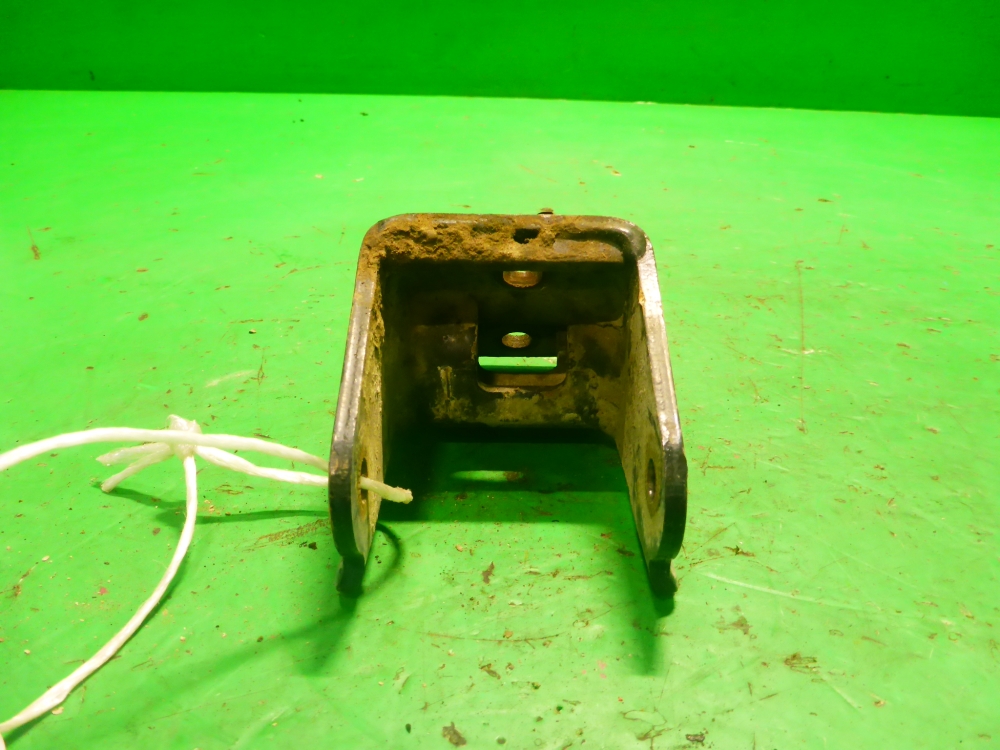 Кронштейн КПП