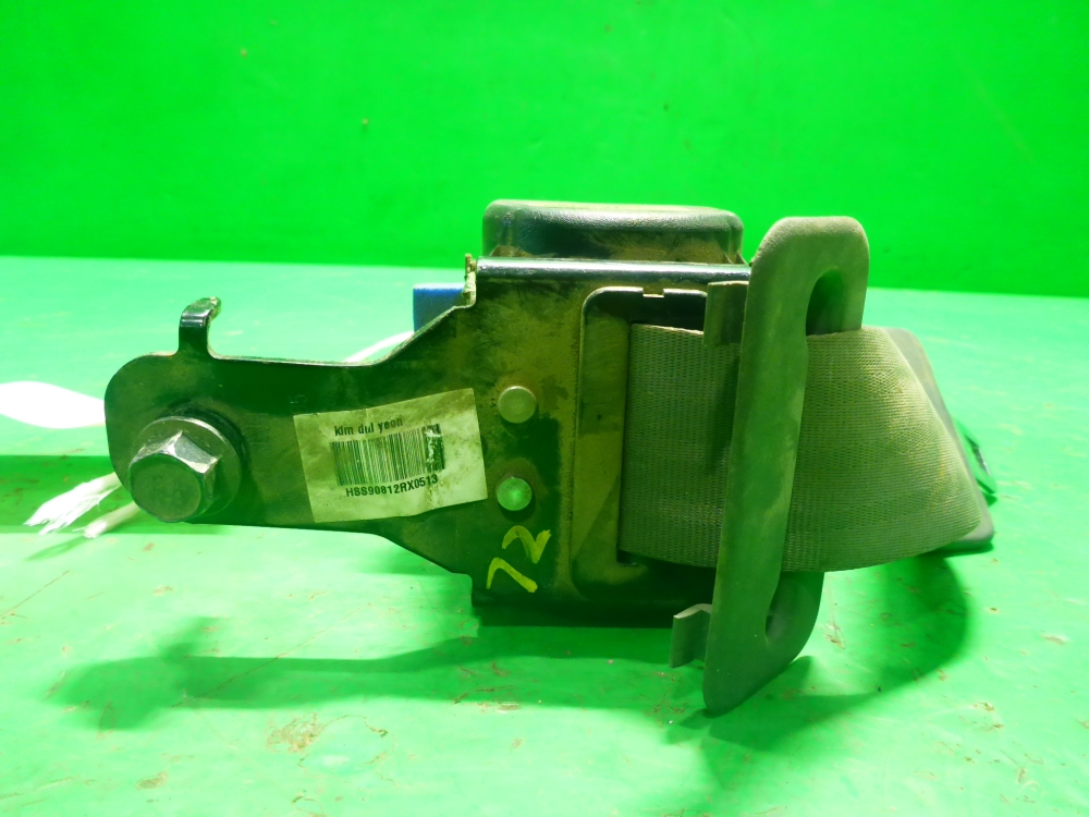 Ремень безопасности