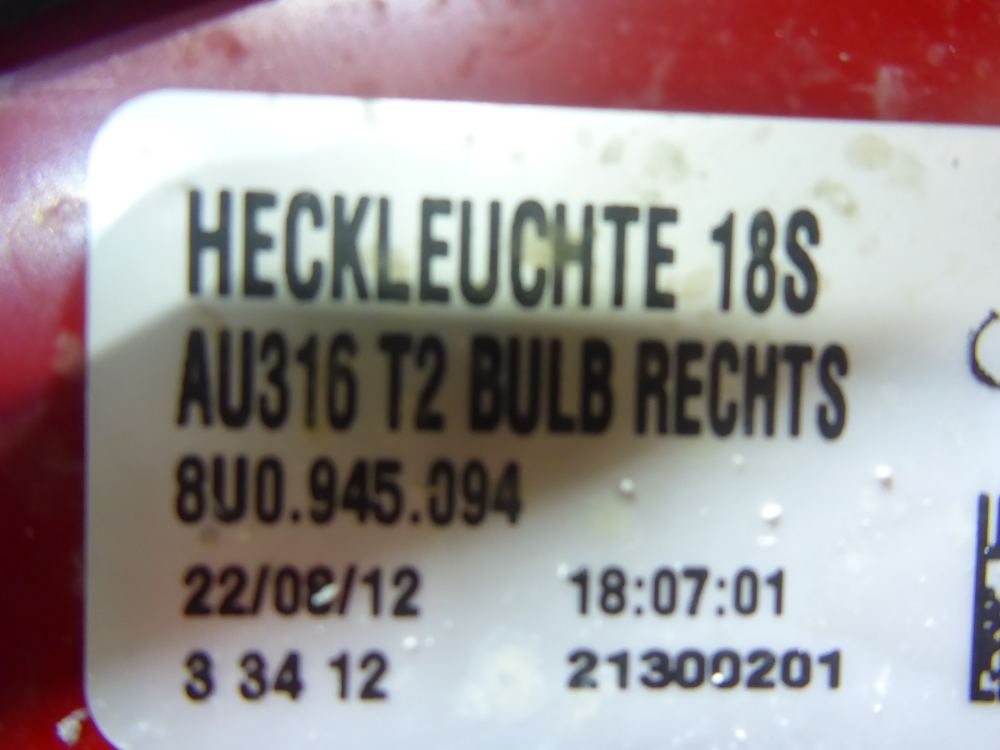 Фонарь задний правый