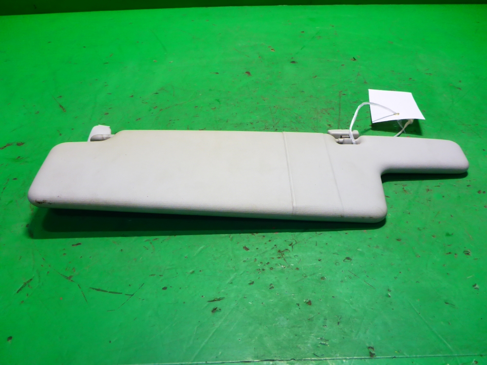 Козырек солнцезащитный