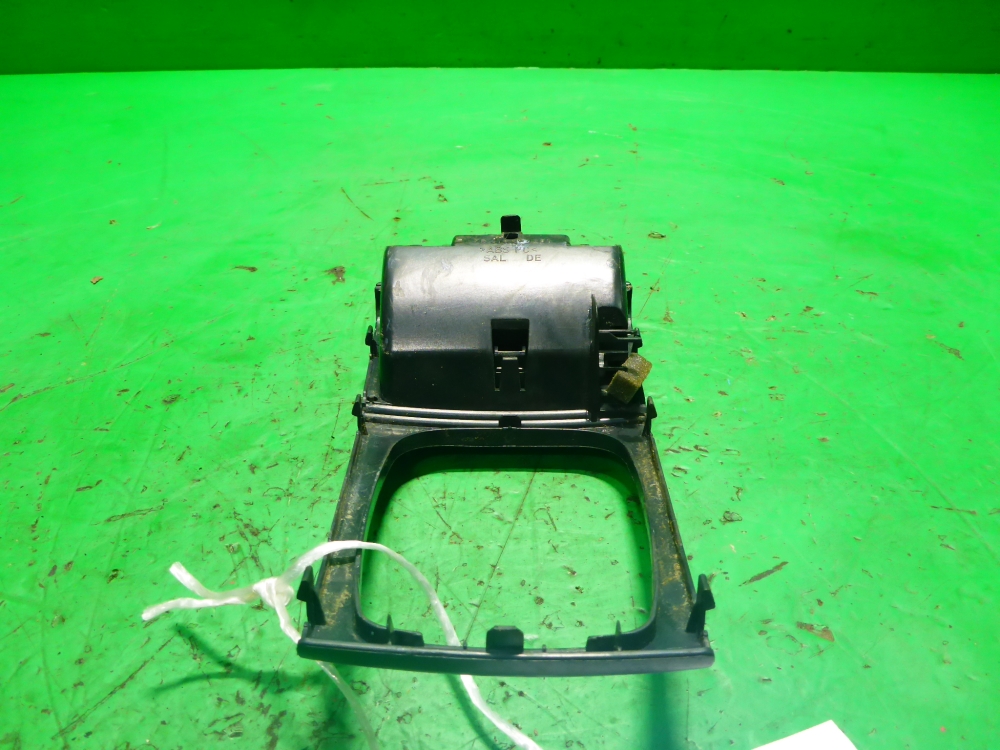 Пепельница