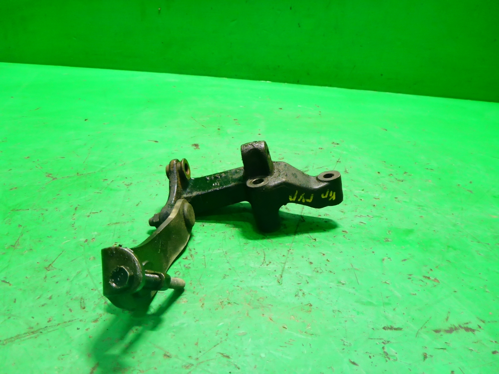 Кронштейн ГУР