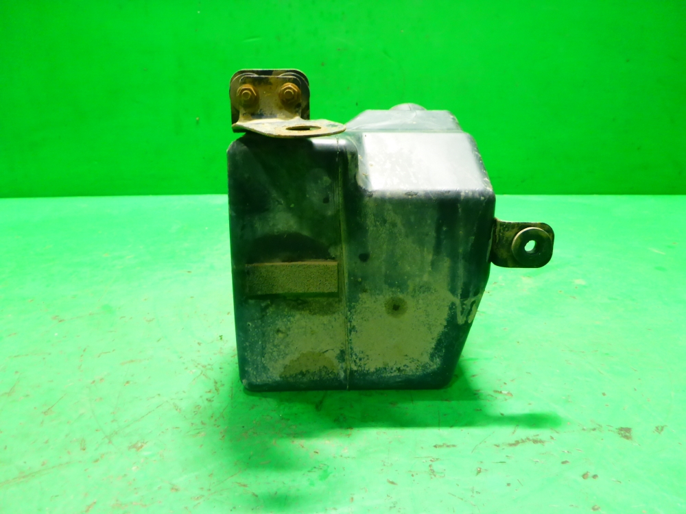 Резонатор воздушного фильтра