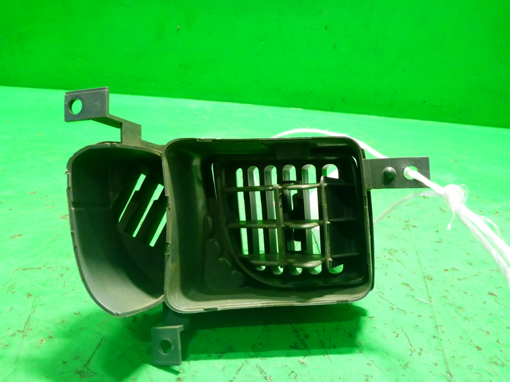 Дефлектор воздушный