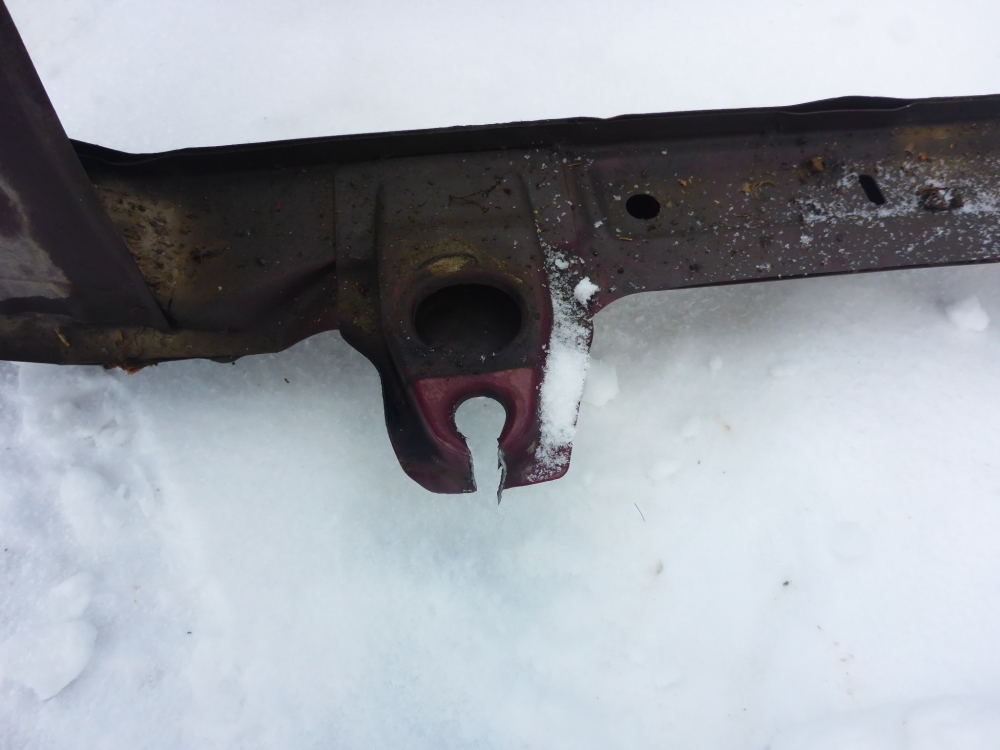 Лонжерон передний правый