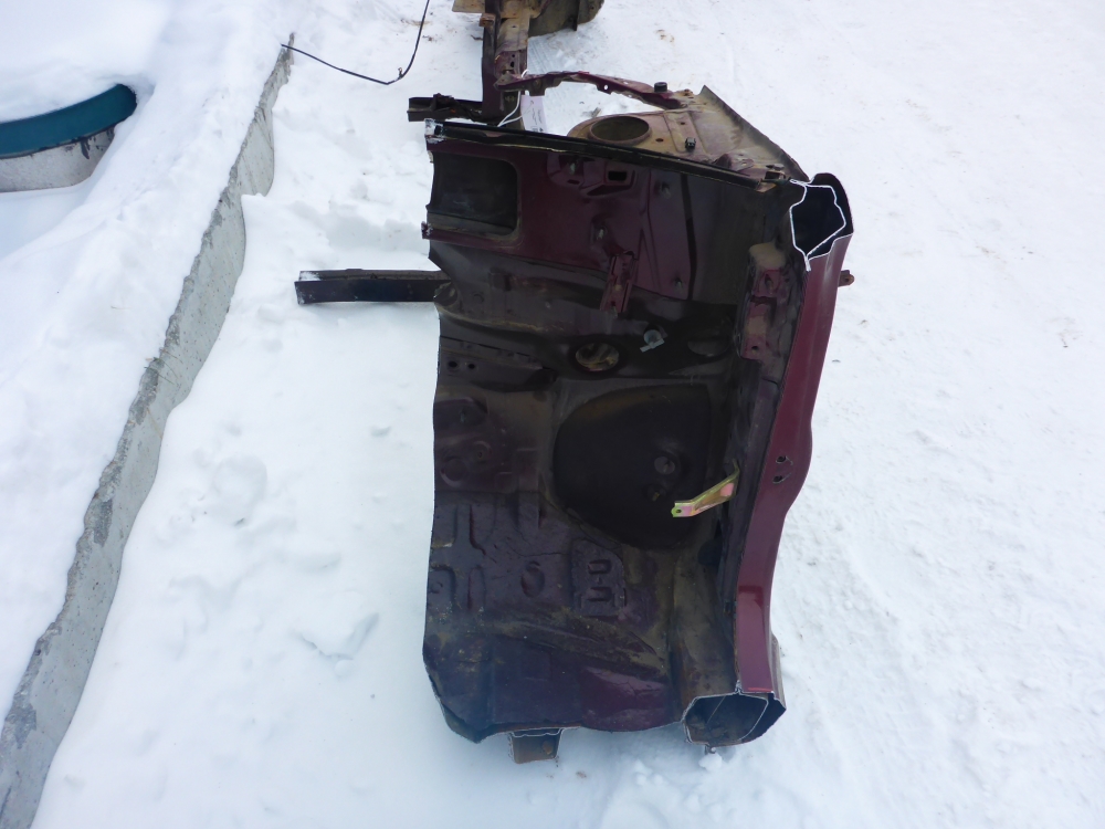 Лонжерон передний правый