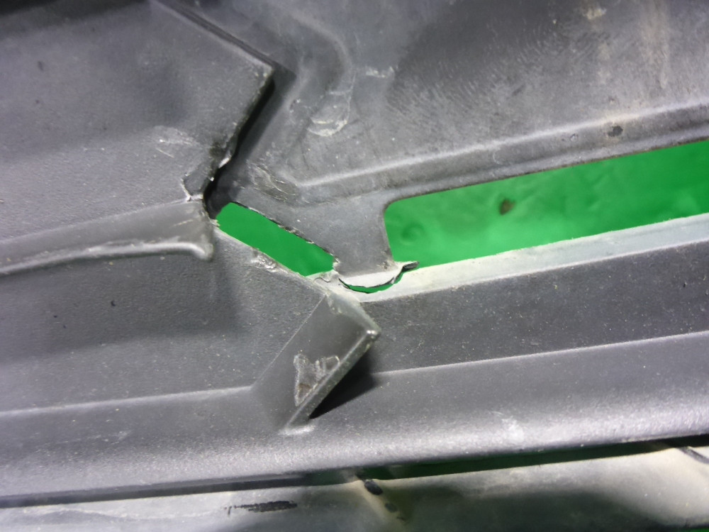 Решетка в бампер правая