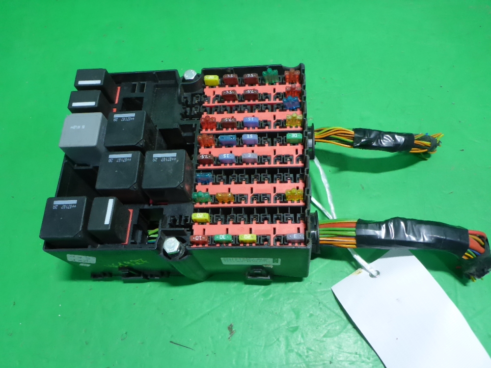 Блок предохранителей