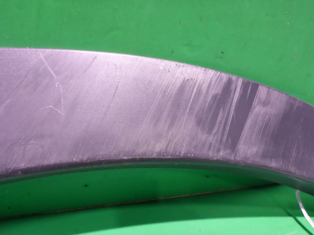 Накладка двери задней правой