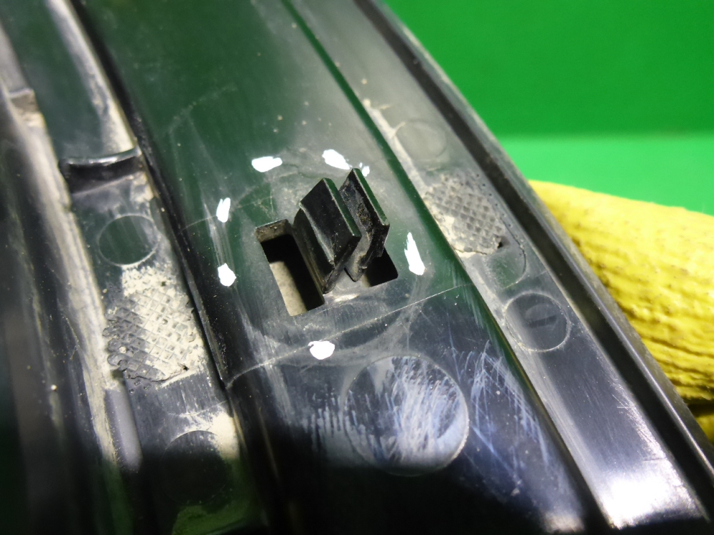 Накладка двери задней правой