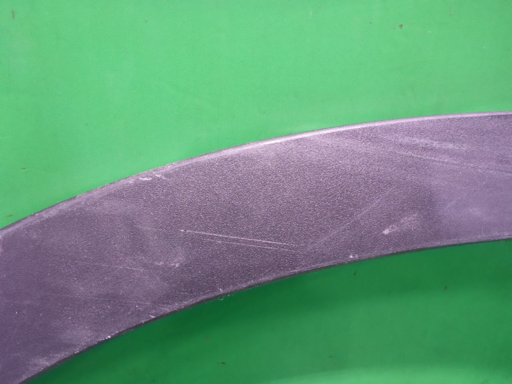 Накладка заднего крыла левого