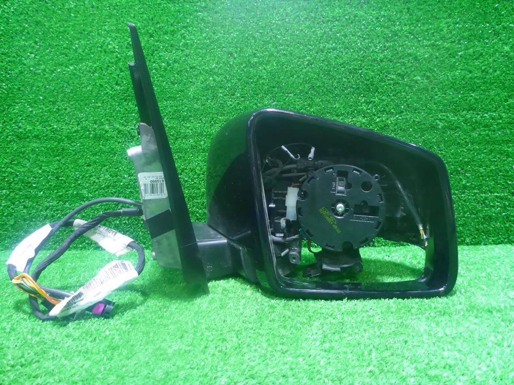 Зеркало правое электрическое