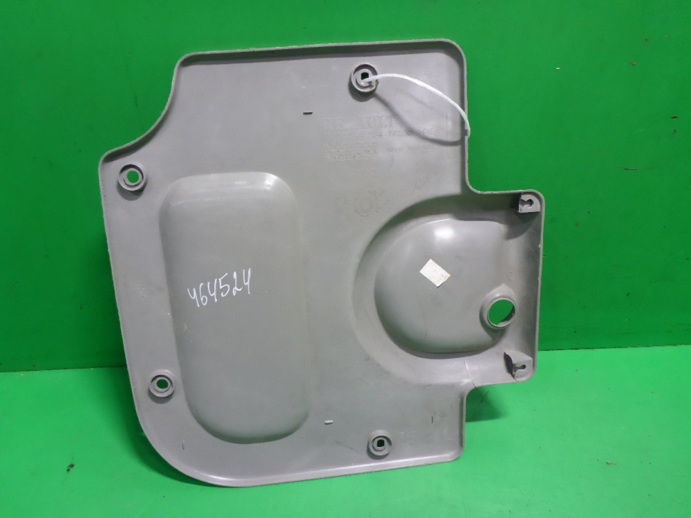 Обшивка двери багажника