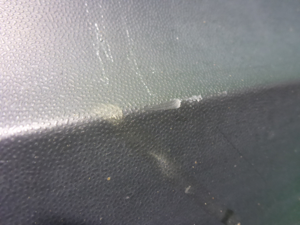 Накладка двери передней левой